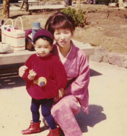 YOSHIKIと母親